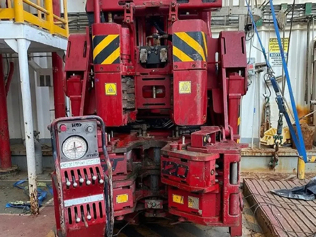 SR.6 -ROUGHNECK ST-120_page-00022